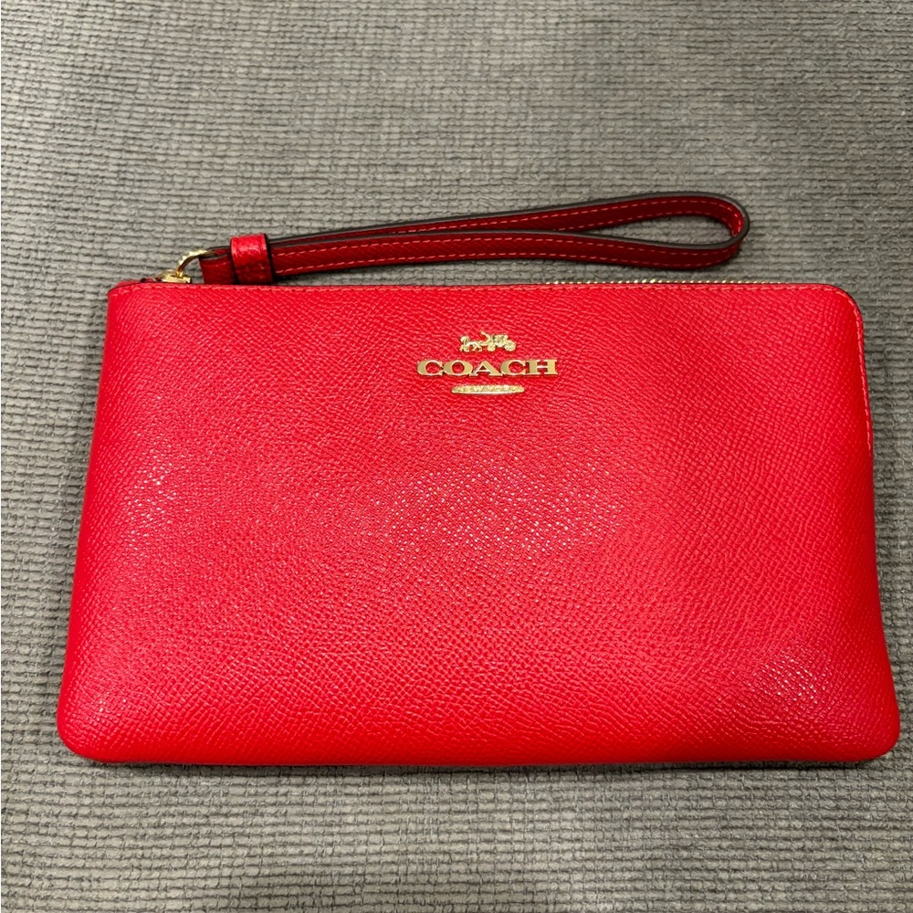 NWOT NEVER USED COACH WRISTLET